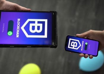The Role of Blockchain Technology in Organizing the E-Commerce Industry