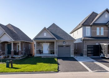 Why Community Living is Thriving in Suburban Areas