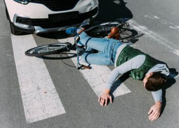How Bicycle Accident Victims Can Get Legal Representation Without Bleeding Financially