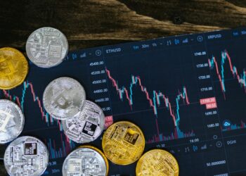What Every Beginner Should Know Before Tracking XRP Charts