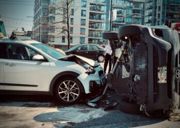 Top Reasons to Consult a Collision Attorney After a Car Accident